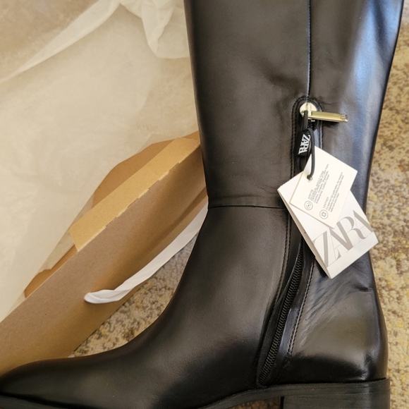 NWT ZARA LEATHER KNEE HIGH BOOTS SIZE 7.5 US BLACK - Picture 4 of 6